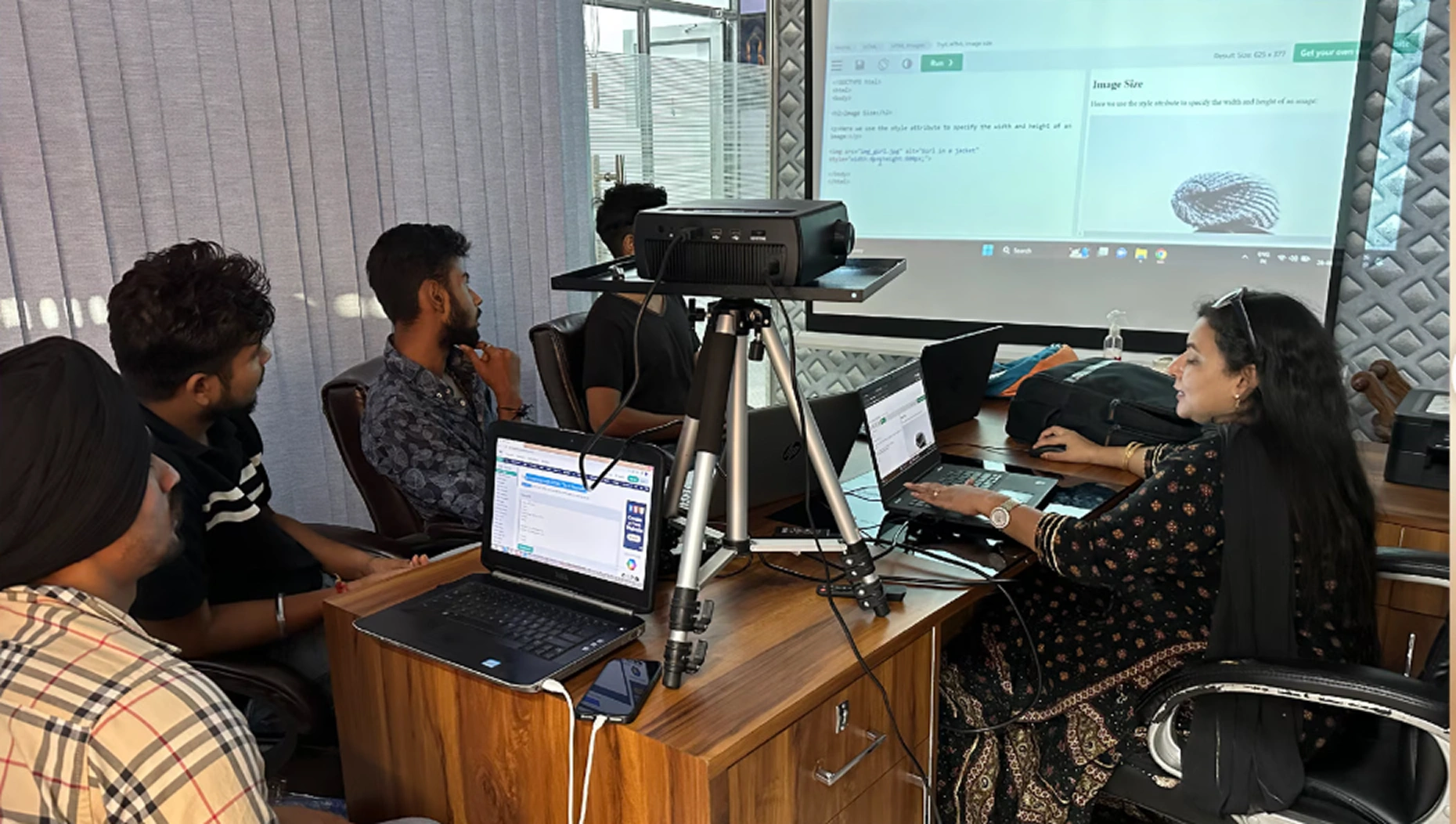 Live Training Session – B2B Campus Jalandhar